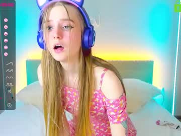 female cam girl missnana01 image #277210