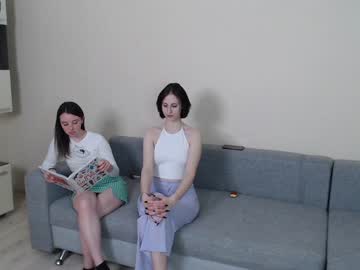 female cam couple renae_tom image #3851820