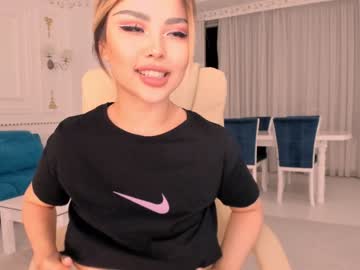 female cam girl bae_suz image #1189297