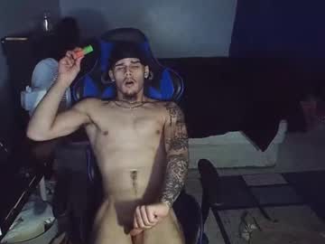 female cam man kylewhitedgs image #3124649