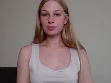 female cam girl magic_couple13 image #2810801