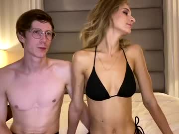 female cam couple l_0l image #2948566