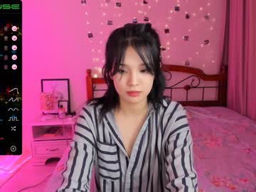female cam girl aisneon image #893585