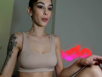 female cam girl hotfallingdevil image #3304800