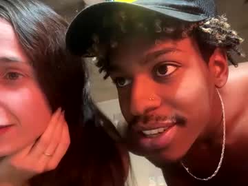 female cam couple kustheking image #4040258