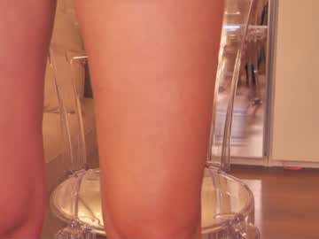 female cam girl saltedhoney image #2196875