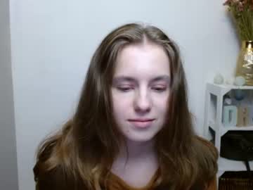 female cam girl mija_mari image #3083762