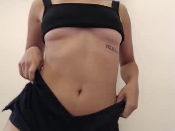 female cam girl playnofuckinggames image #2584684
