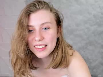 female cam girl lesley__moon image #3928365