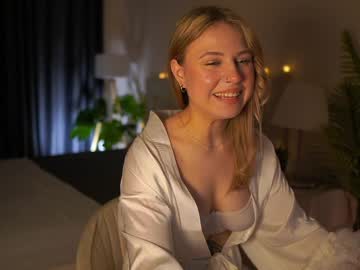 female cam girl selena_flowers image #4030399