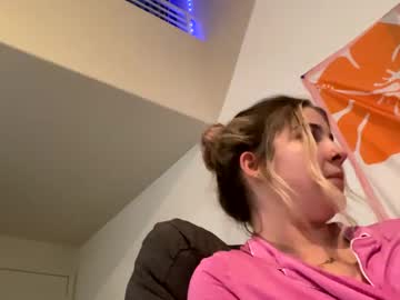 female cam couple makennamacy image #4036147