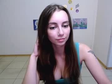 female cam girl _piece_of_happiness_ image #2489752