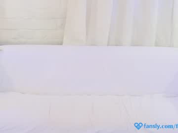 female cam girl eva_fashionista image #2012742