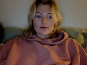 female cam girl irisquin image #3862570