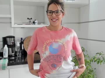 female cam girl natyniklos2 image #1354528