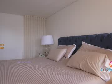 female cam girl emma_lu1 image #2246645