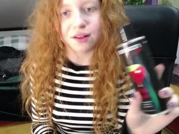 female cam girl molly_redhead image #1211214