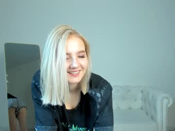 female cam girl oliviabr0wn image #3111590