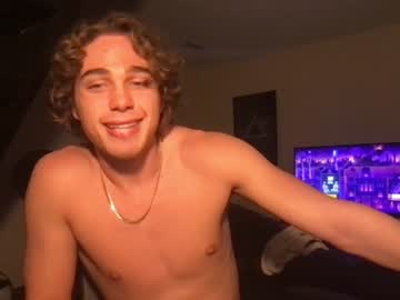 female cam couple prettiboiflacko image #2664523