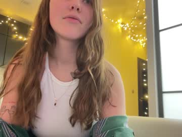 female cam couple di_n_alex image #3636202