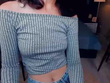 female cam girl dareldanbury image #4012266