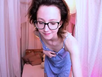 female cam girl hailiemills image #3145093
