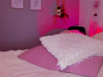 female cam girl kittenmoon_ image #812459