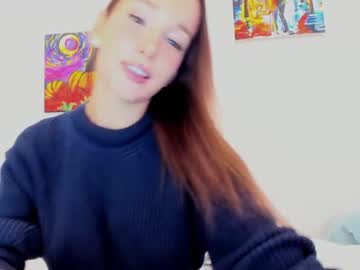 female cam girl ellie_leen image #2943184