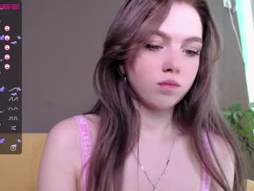 female cam girl small_blondee image #1733508