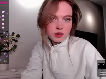 female cam girl small_blondee image #1771841