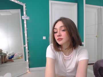female cam girl adelewilson__ image #1259006