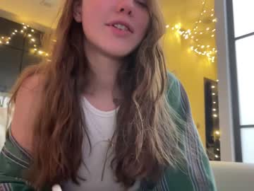 female cam couple di_n_alex image #3636382