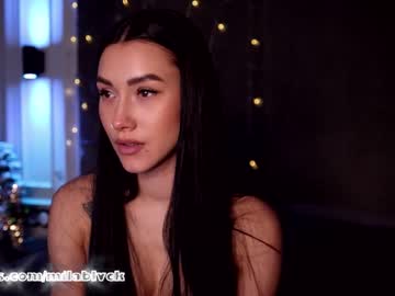 female cam girl miladenver image #887124
