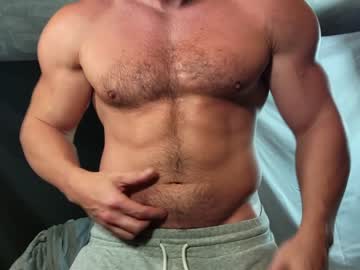 female cam man pizza_biceps image #1926912