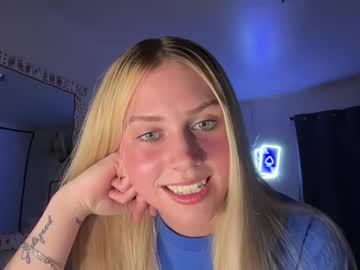 female cam girl kayclaire image #4053244