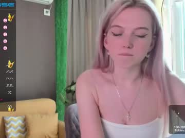 female cam girl small_blondee image #1633550