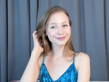 female cam couple beverlyvega image #2747331