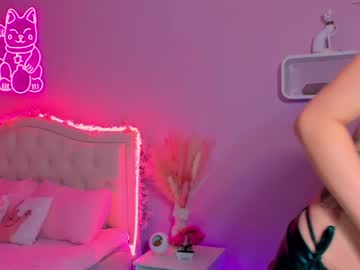 female cam girl killer_face image #3350714