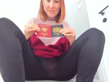 female cam girl eatmypie69 image #3155516