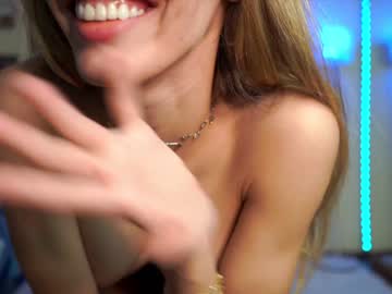 female cam girl emma_land image #2973451