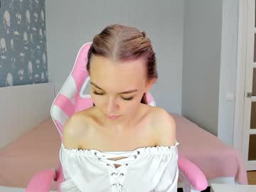 female cam girl bellaglorry image #2285222