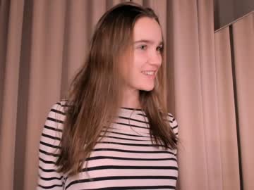 female cam girl dominogoulder image #4043705