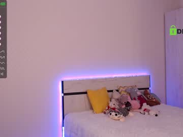 female cam girl princess_lolli image #3205794