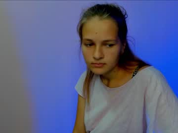 female cam girl dina__di image #2559813