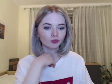 female cam girl yvaine777 image #1269747