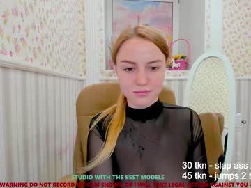 female cam girl erika_coy image #1475964
