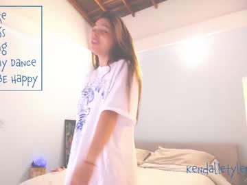 female cam girl kendalltyler image #306097