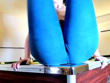 female cam girl littlee33 image #2160641
