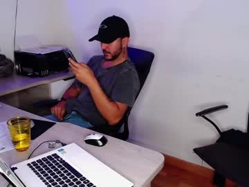 female cam man tommy_jhonn image #2507414