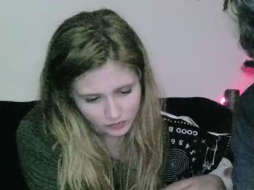 female cam girl vibzeenlove21 image #2543469